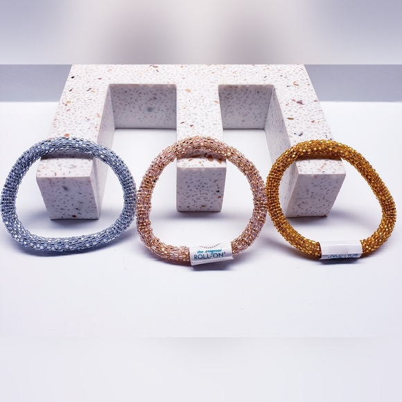 CHIC HAPPENS -Original Roll-On® Bracelets, 7" round, made in Nepal #3 (3 pieces) - Picture 5 of 8